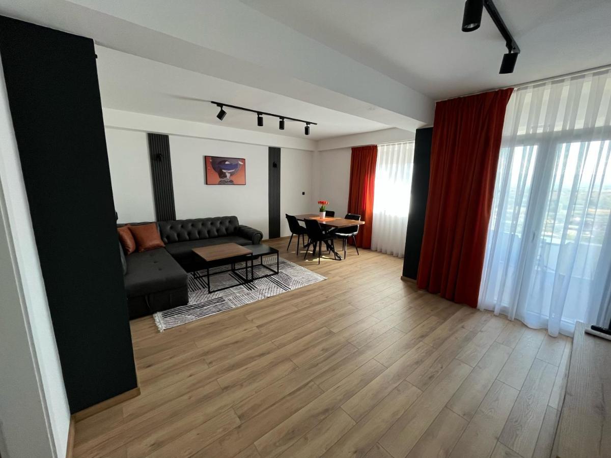 Apartment Luka